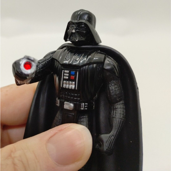 Star Wars - DARTH VADER Light-Up Lightsaber - Missing Blade - Picture 4 of 5